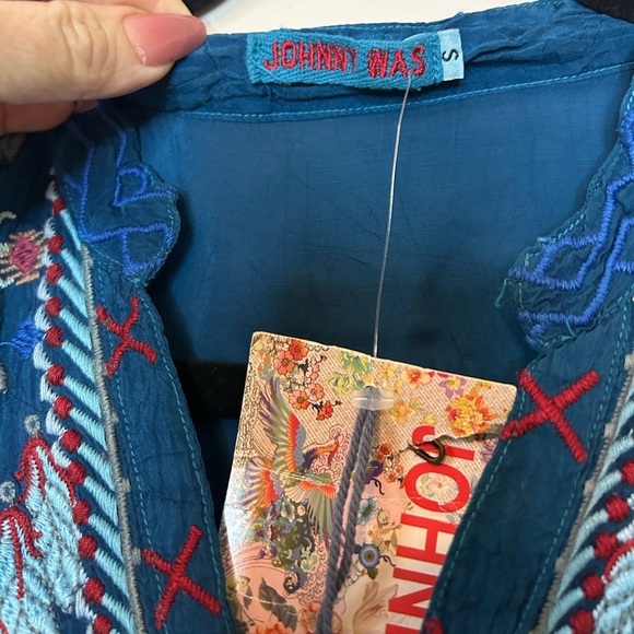 Johnny Was Blue Embroidered Tunic Blouse Size S *NWT* - Picture 2 of 9